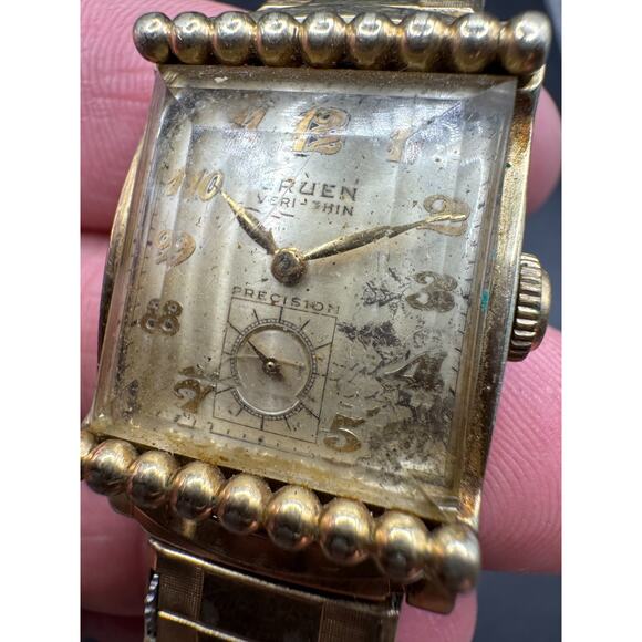 Vintage Gruen Veri-Thin Precision With Calendar Stretch Band 20mm 10k GF main image 13